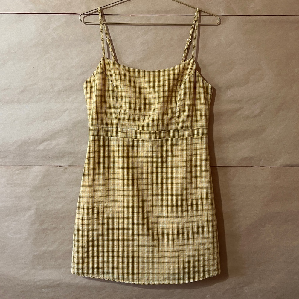 Urban Outfitters Emma Plaid Mini Dress Square Neck Yellow Tartan Clueless Size 6